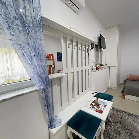 Apartment Central Studio For 4 Tirana